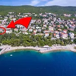 Studio-apartment 100 Meter Zum