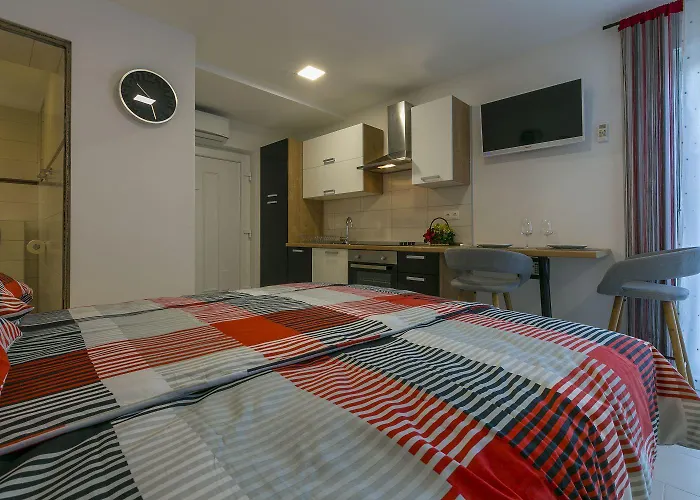 Apartment Studio-apartment 100 Meter Zum Dramalj