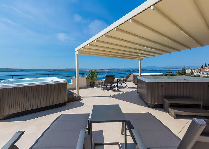 Studio-apartment 100 Meter Zum