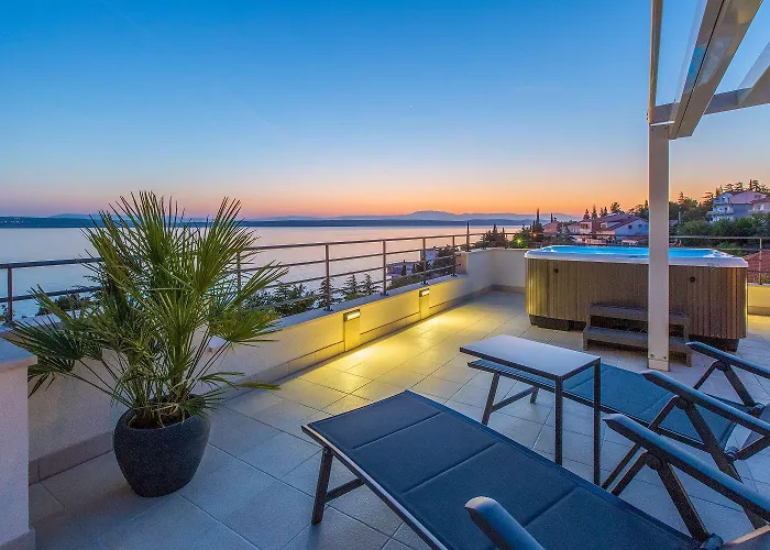 Апартаменты Studio-apartment 100 Meter Zum *